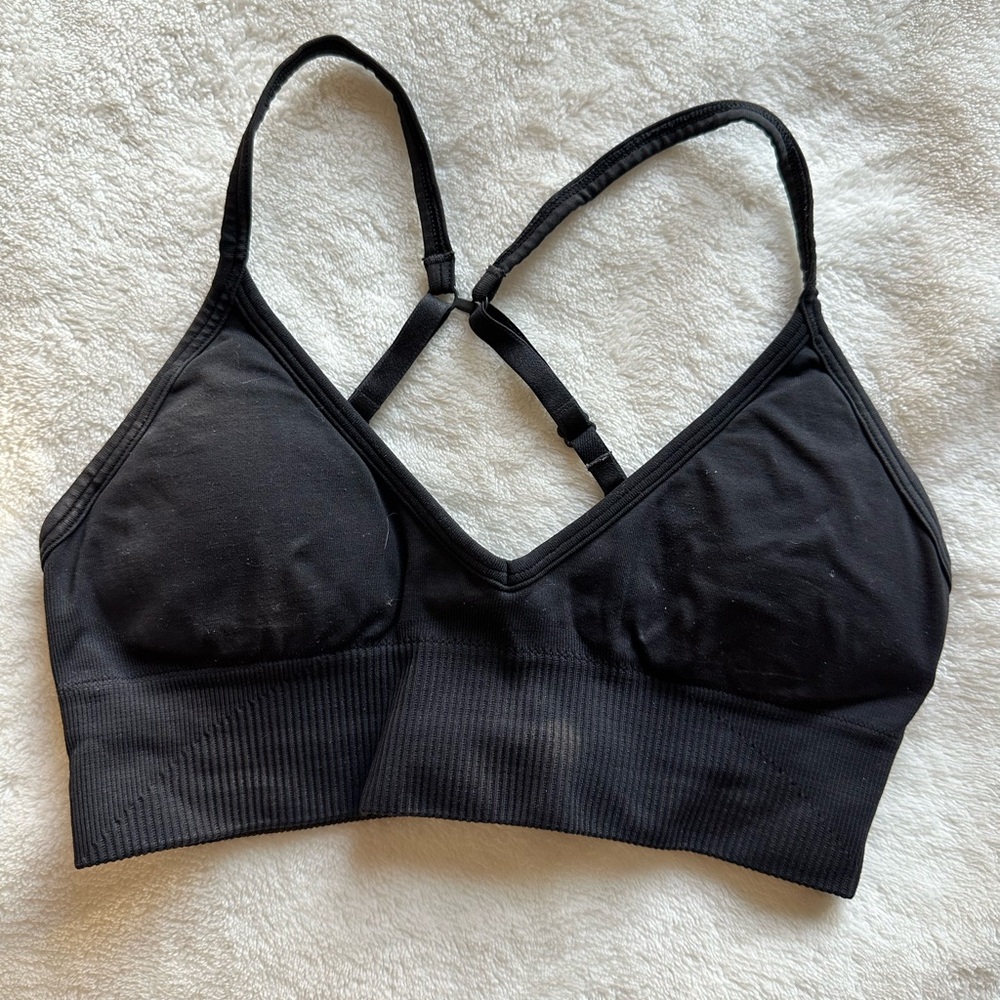 Lululemon ebb to street sports bra